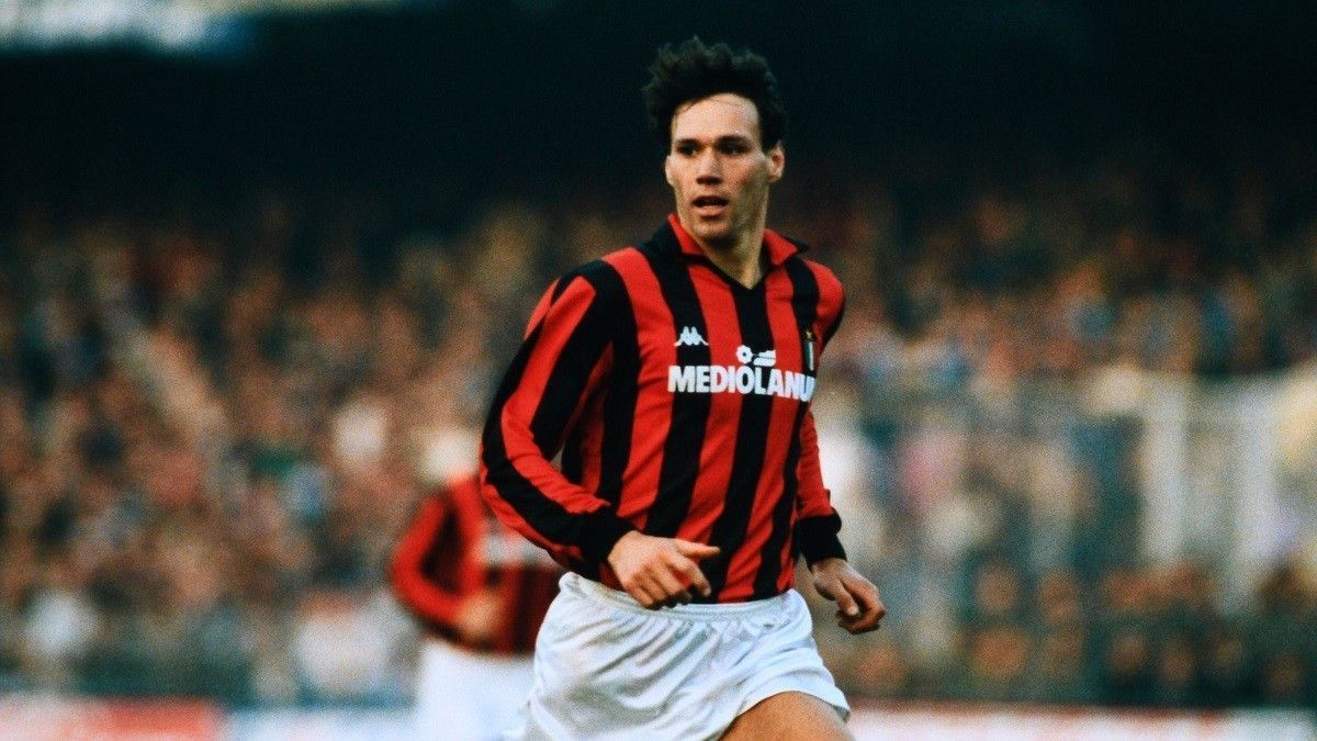 Marco van Basten is one of the few players to have won 3 or more Ballon d'Ors.