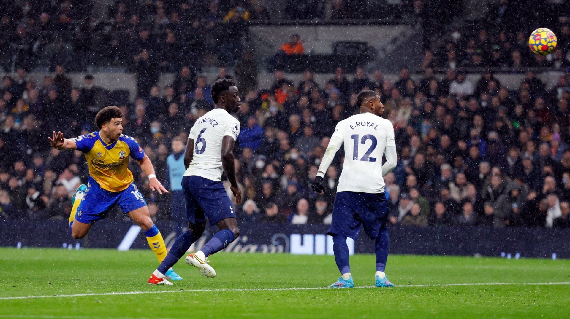 Tottenham were beaten 3-2 by Southampton in the Premier League