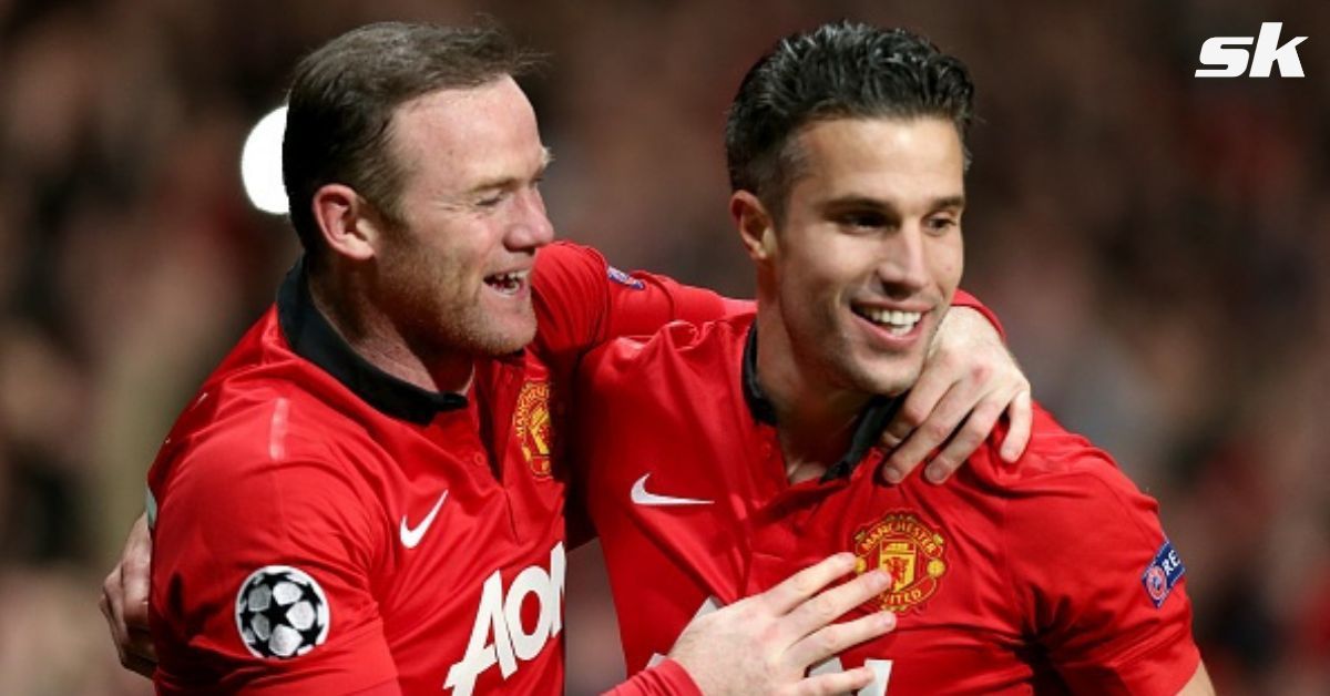 Wayne Rooney has claimed Robin van Persie carried Manchester United to 2013 title