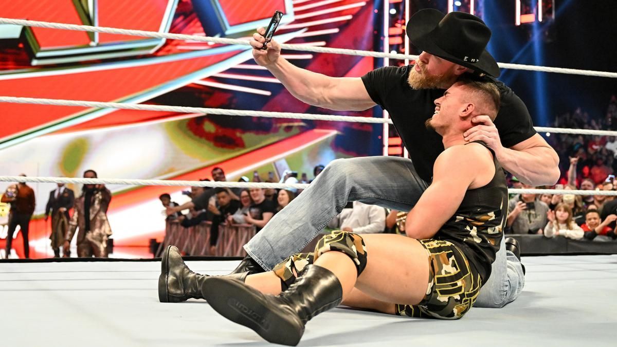 WWE Raw में एक बार फिर देखने को मिला ब्रॉक लैसनर का जलवा 