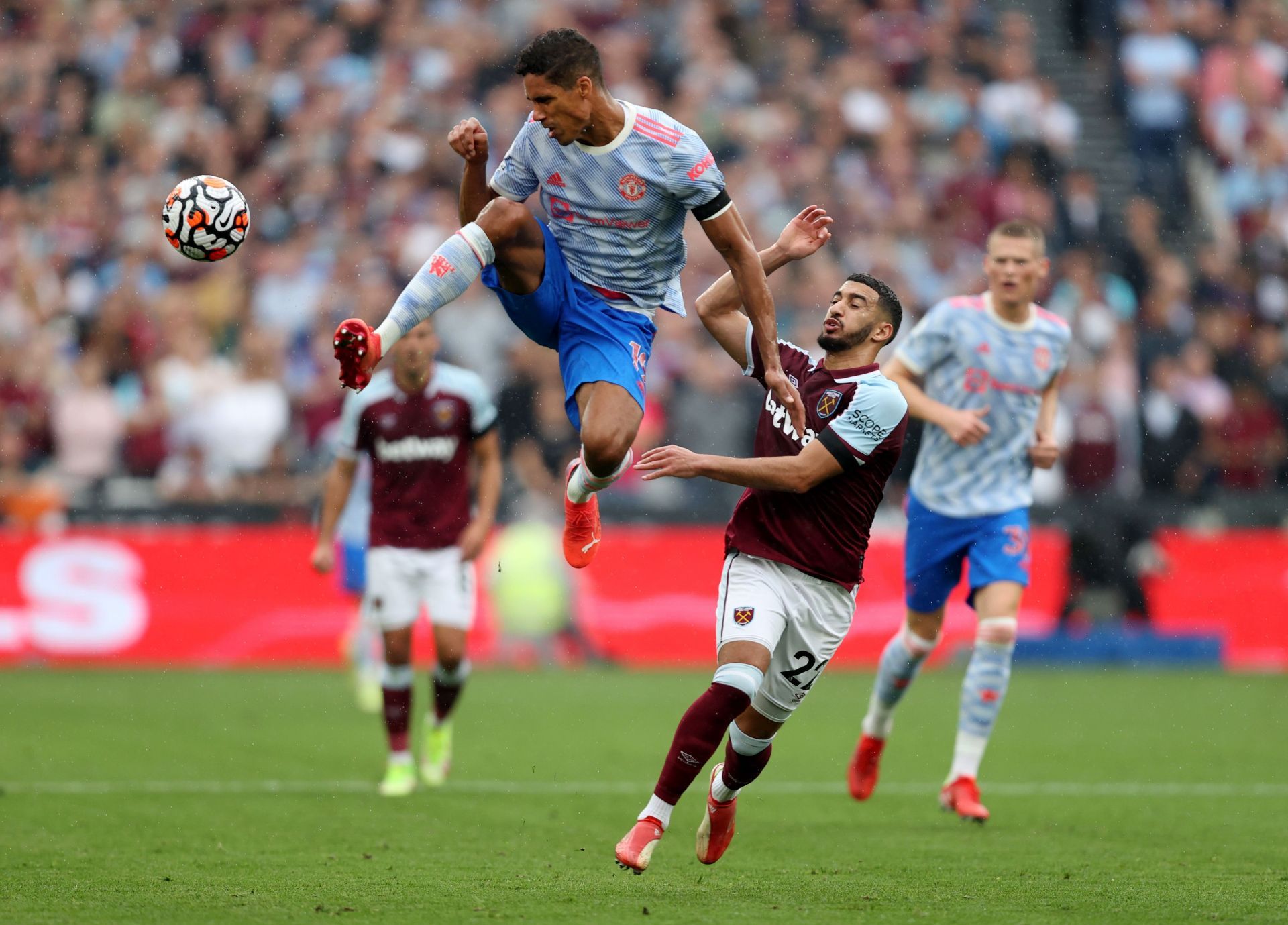 West Ham United v Manchester United - Premier League