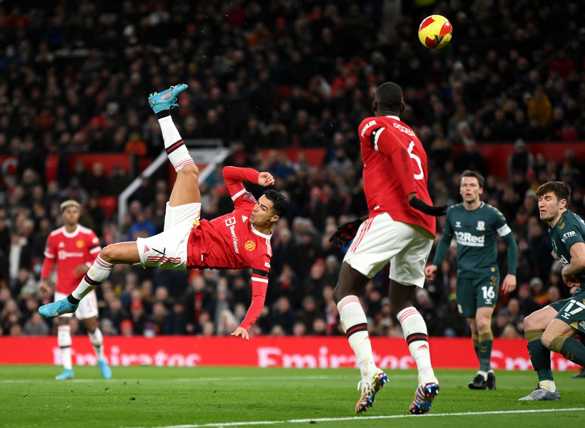 Cristiano Ronaldo (R, #7) attempts an overhead kick in Manchester United&#039;s FA Cup defeat to Boro.