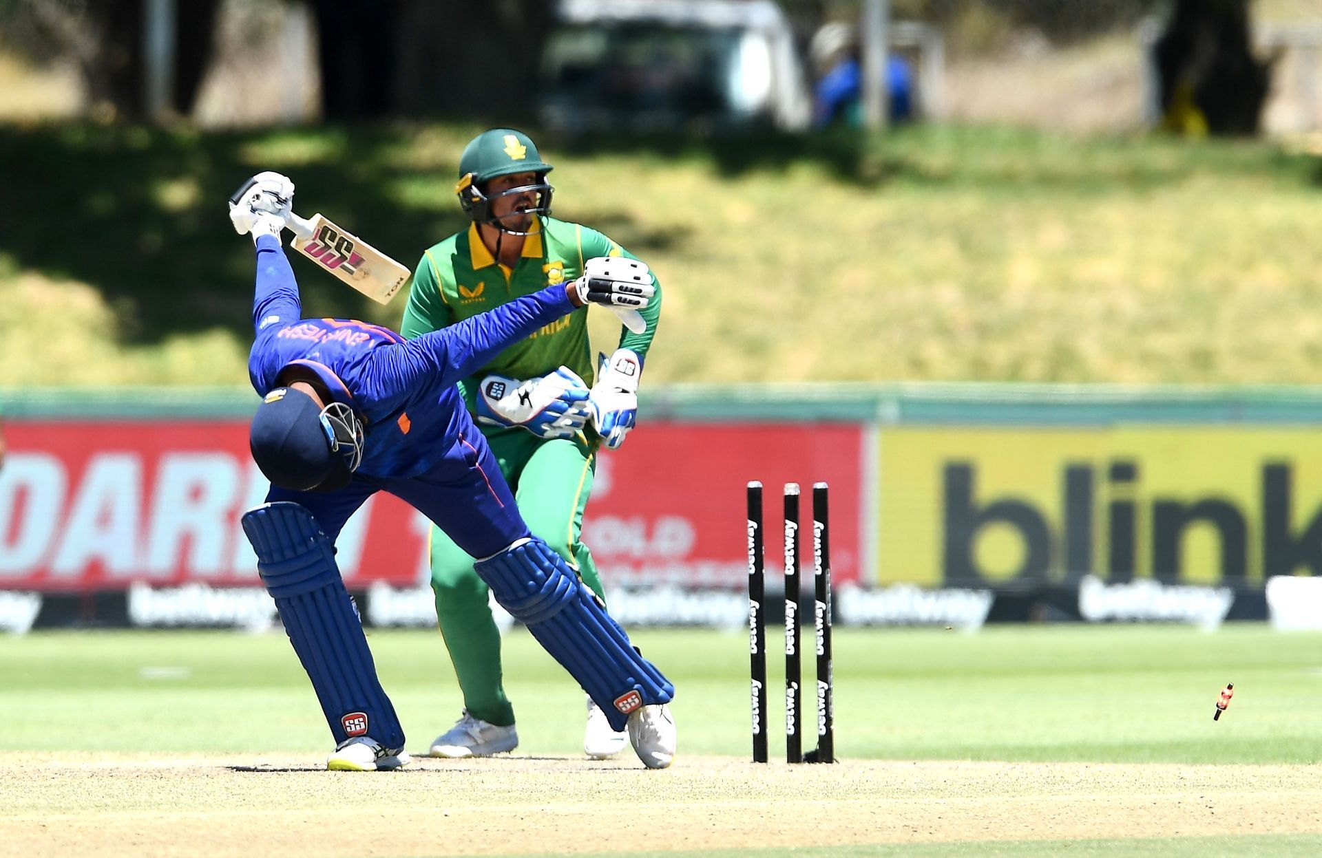 A lightning stumping by Quinton de Kock caught Venkatesh Iyer's foot in the air