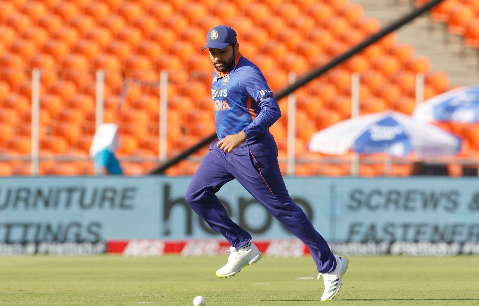 रोहित शर्मा फील्डिंग के दौरान (Photo Credit - BCCI)