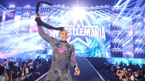 Bianca Belair won the Women's Elimination Chamber match.