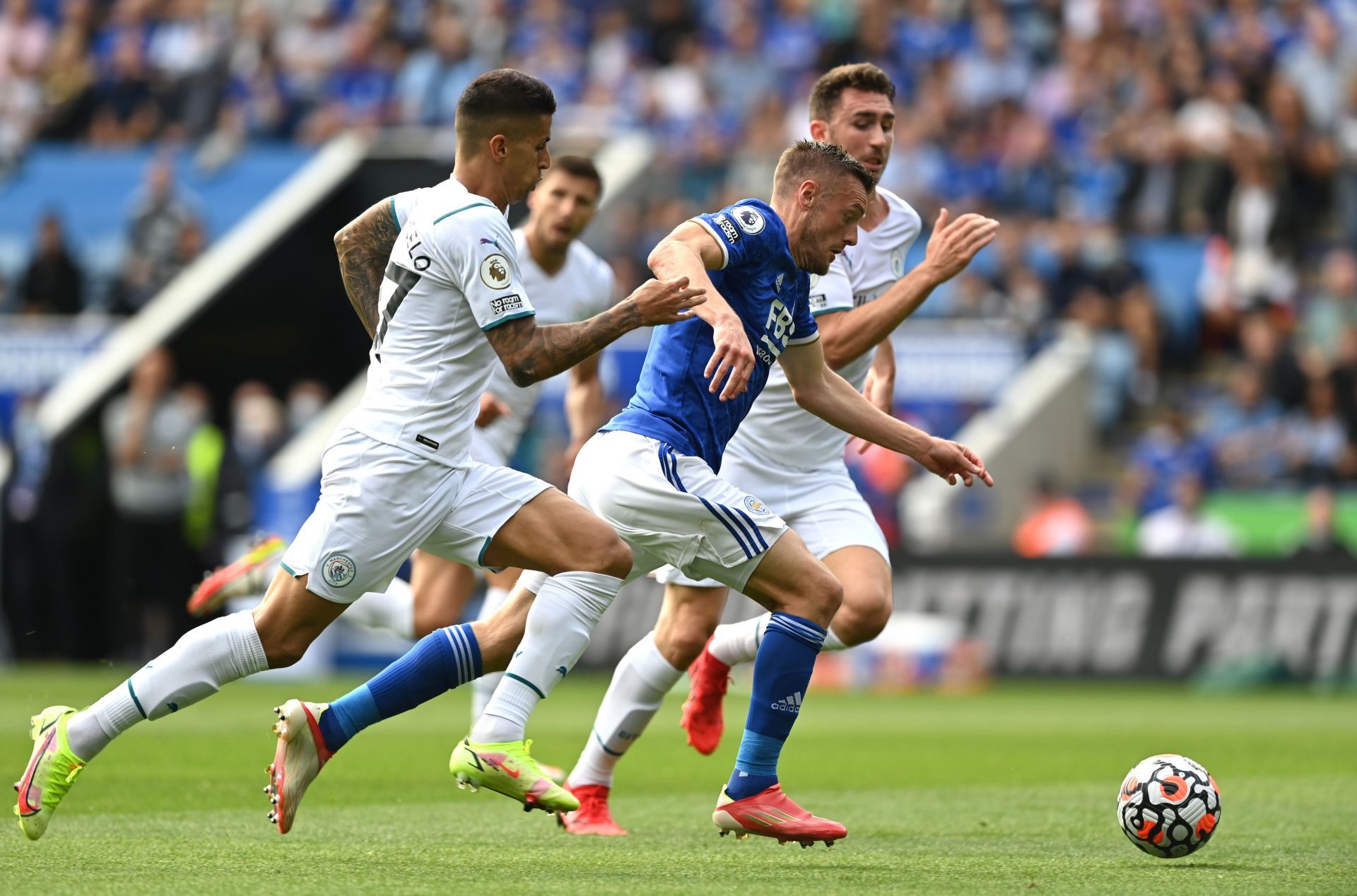 Leicester City v Manchester City - Premier League