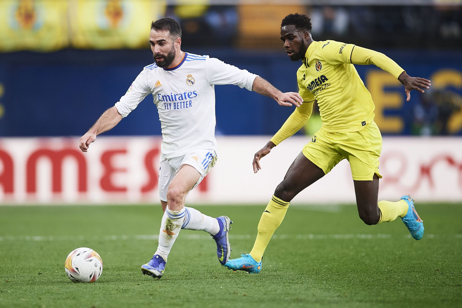 Dani Carvajal shields the ball.