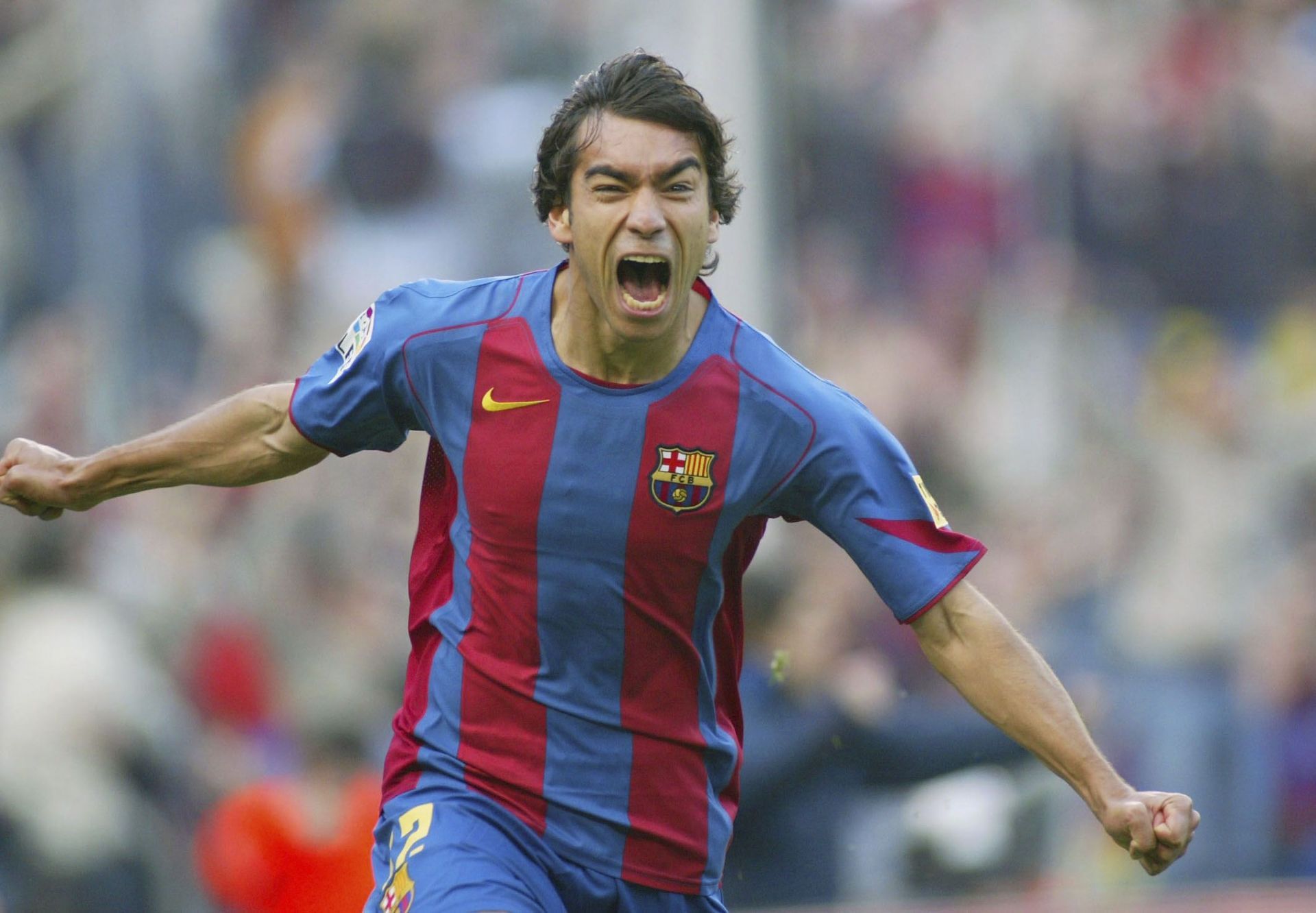 Van Bronckhorst was key player at Barcelona