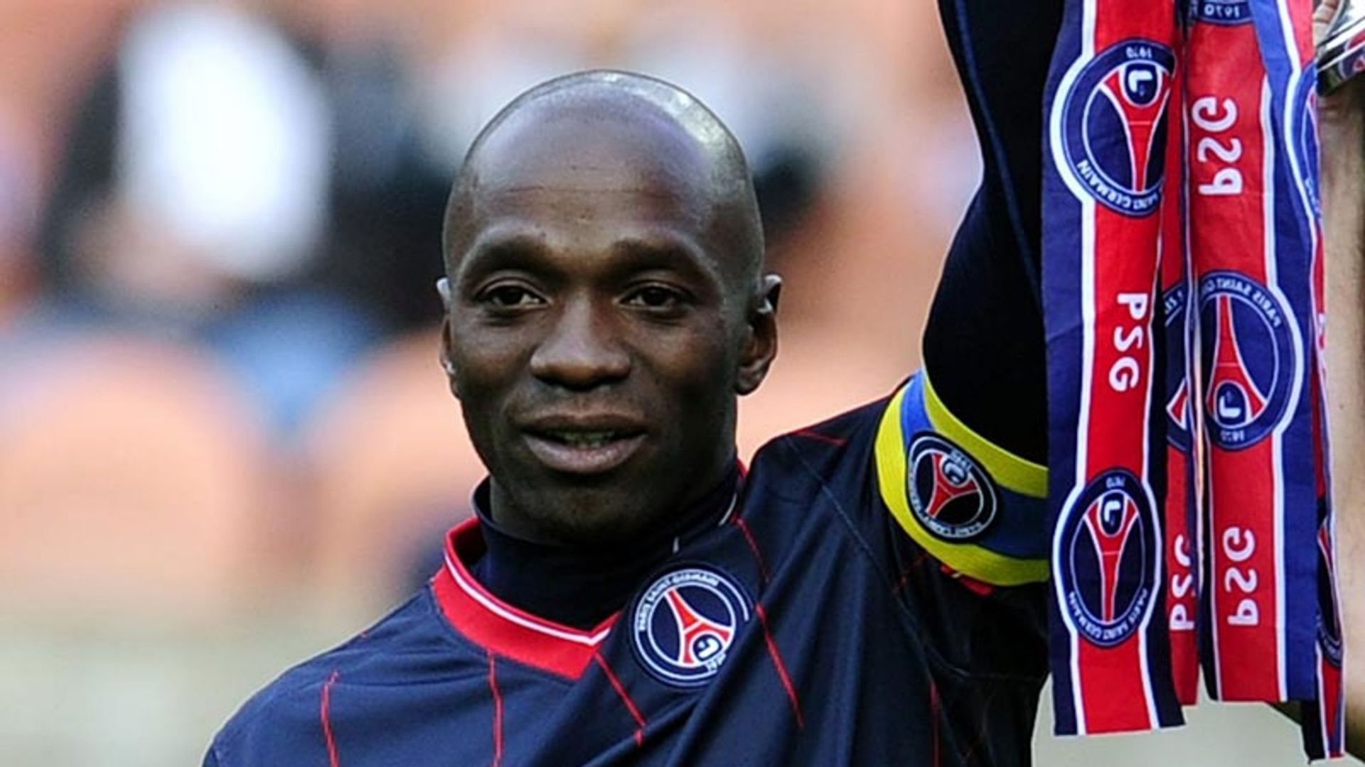 Makelele showed his class with the Ligue 1 club (image via Twitter)