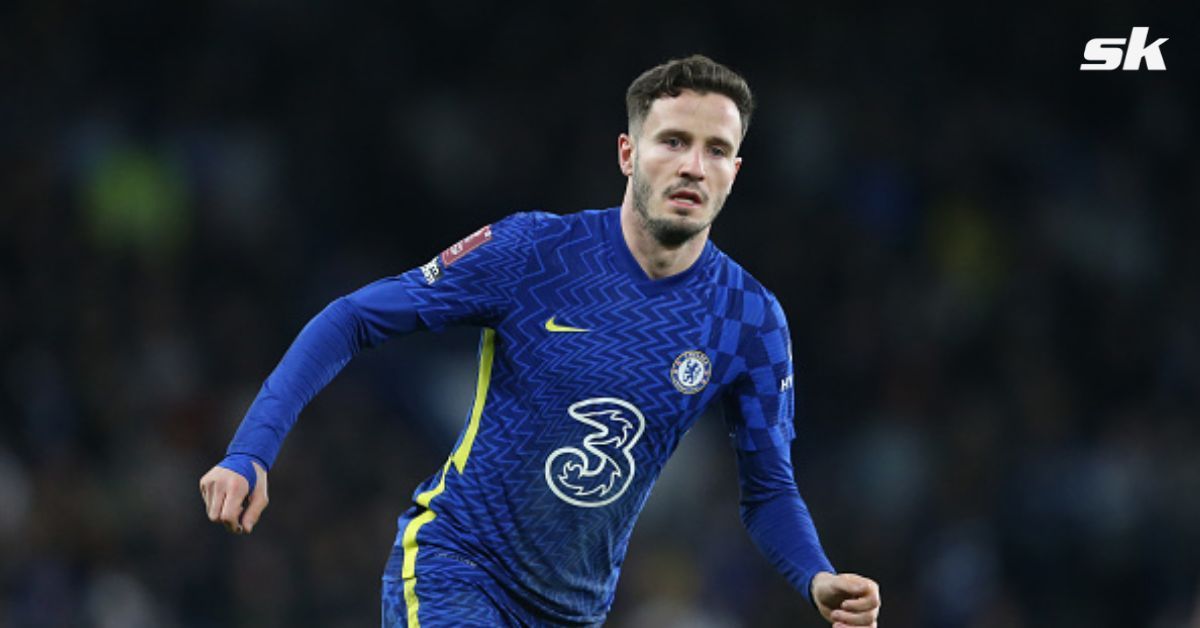 Valencia are reportedly considering a move for Blues loanee Saul Niguez