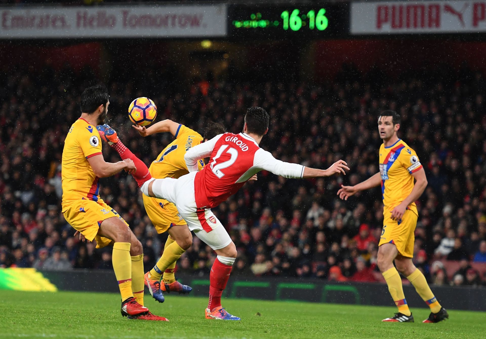 Arsenal v Crystal Palace - Puskas-winning goal