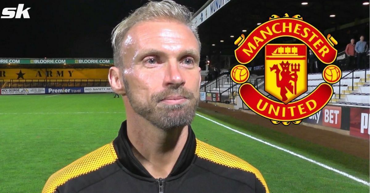 Luke Chadwick named the three strikers Manchester United can target to replace Cristiano Ronaldo.