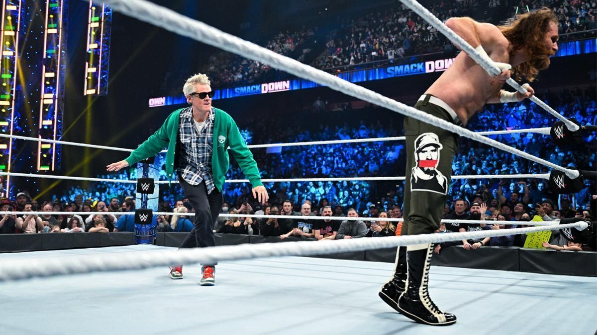 Johnny Knoxville has had issues with Sami Zayn.