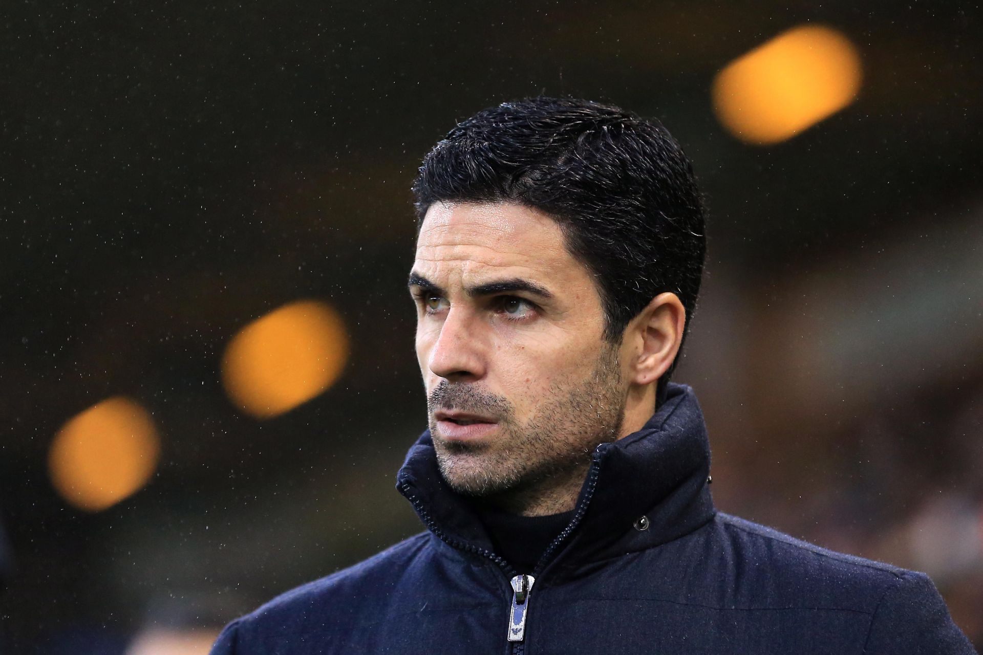 Arteta looks on during the Premier League game against Norwich City