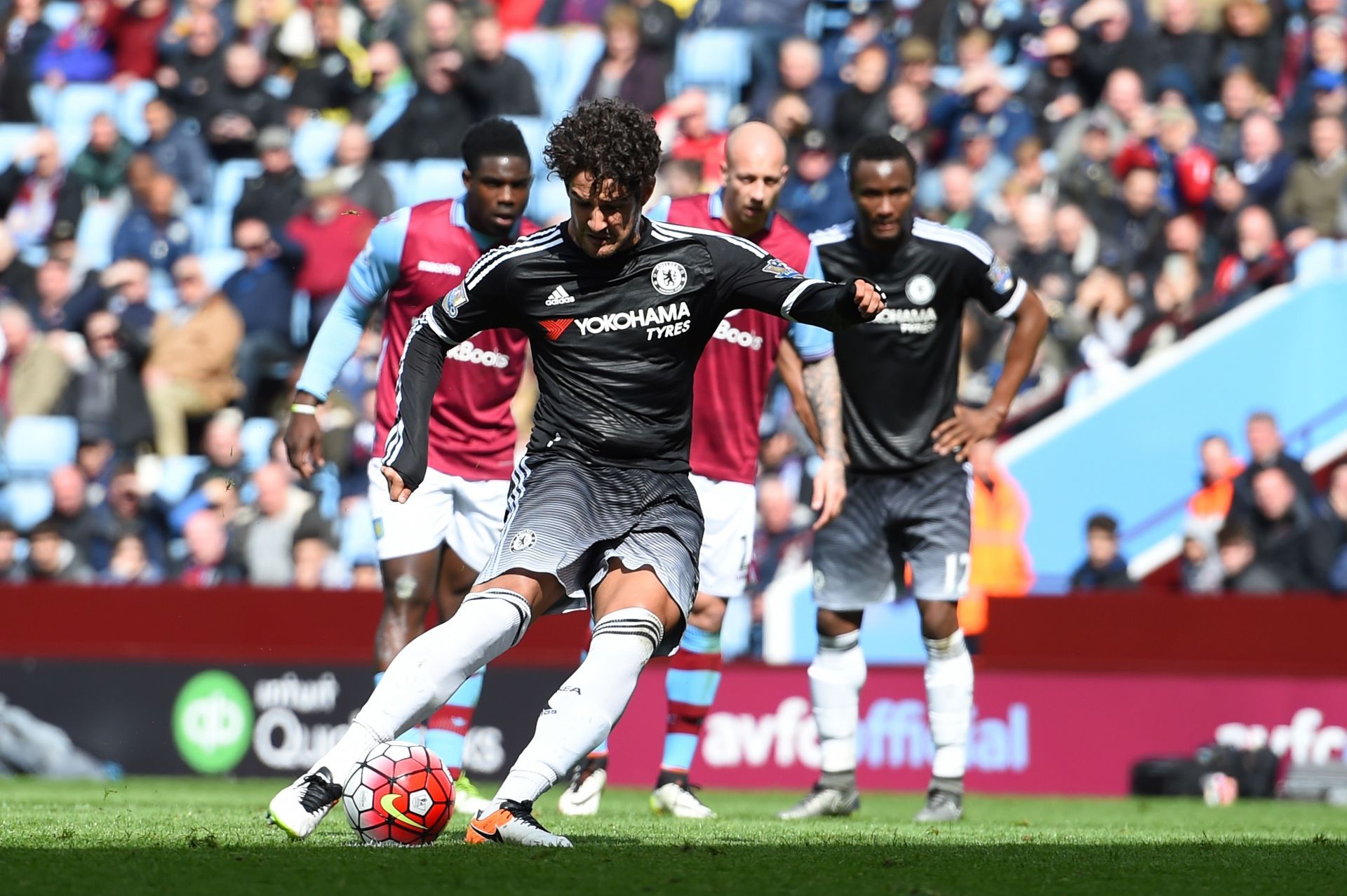 Aston Villa v Chelsea - Premier League