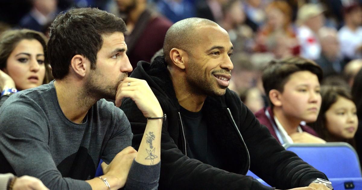 Cesc Fabregas and Thierry Henry (cred: Scroll)