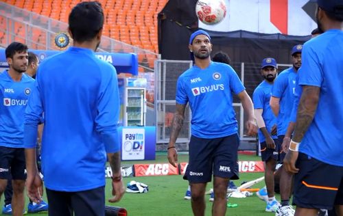 Shikhar Dhawan trained with the India squad yesterday after recovering from COVID-19.