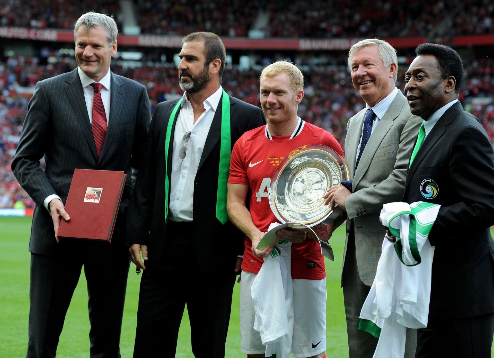 (L-R) David Gill, Eric Cantona, Paul Scholes, Sir Alex Ferguson and Pele before the English star's testimonial fixture in 2011.