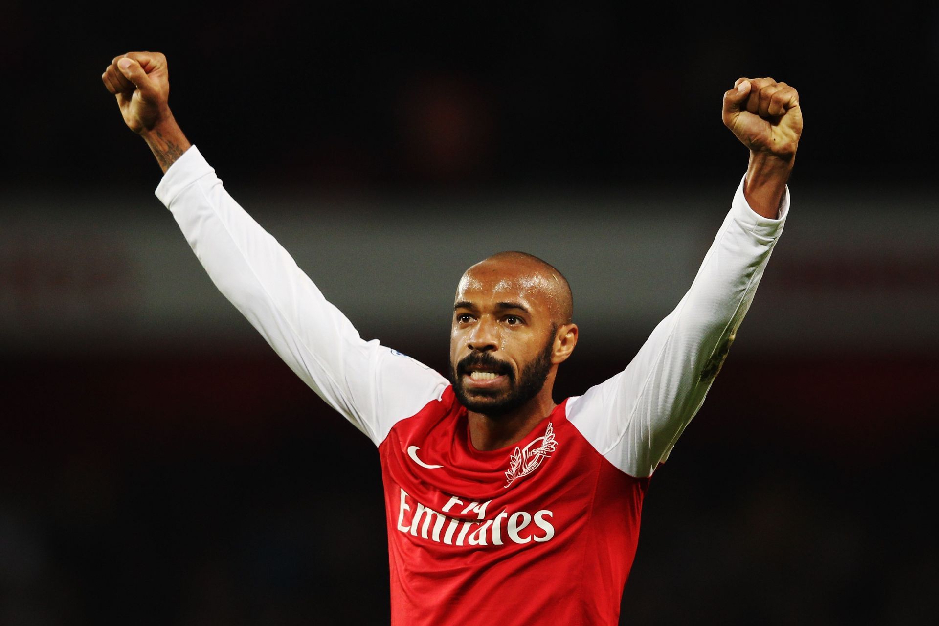 Thierry Henry celebrates over Leeds United - FA Cup Third Round