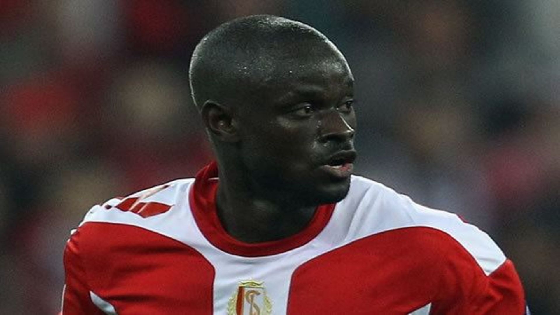 Mohamed Sarr playing for Standard Liege