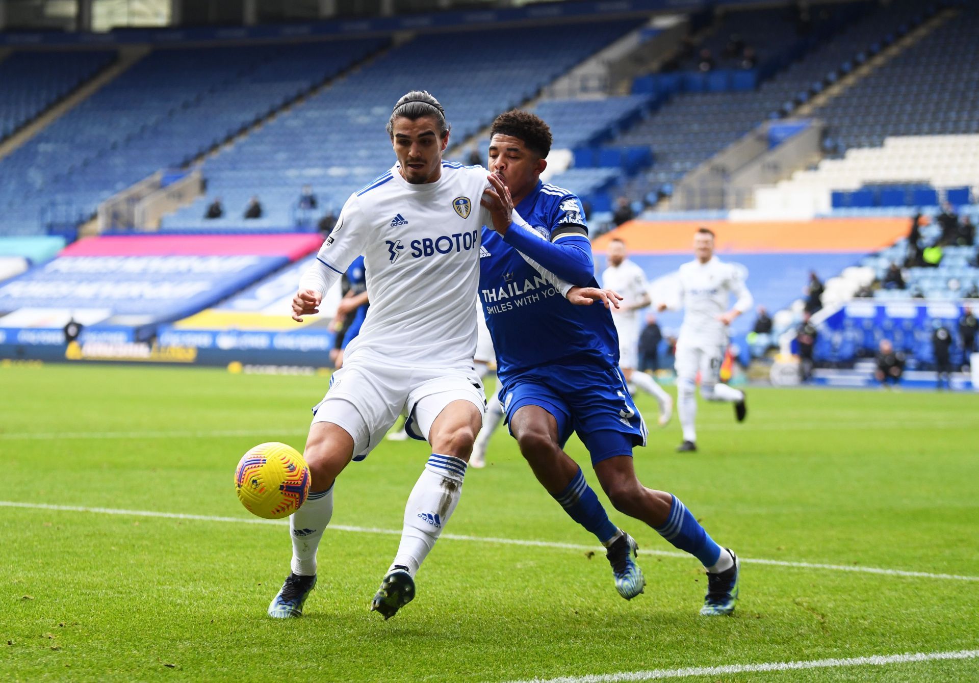 Struijk (right) of Leeds United in the game against Leicester City