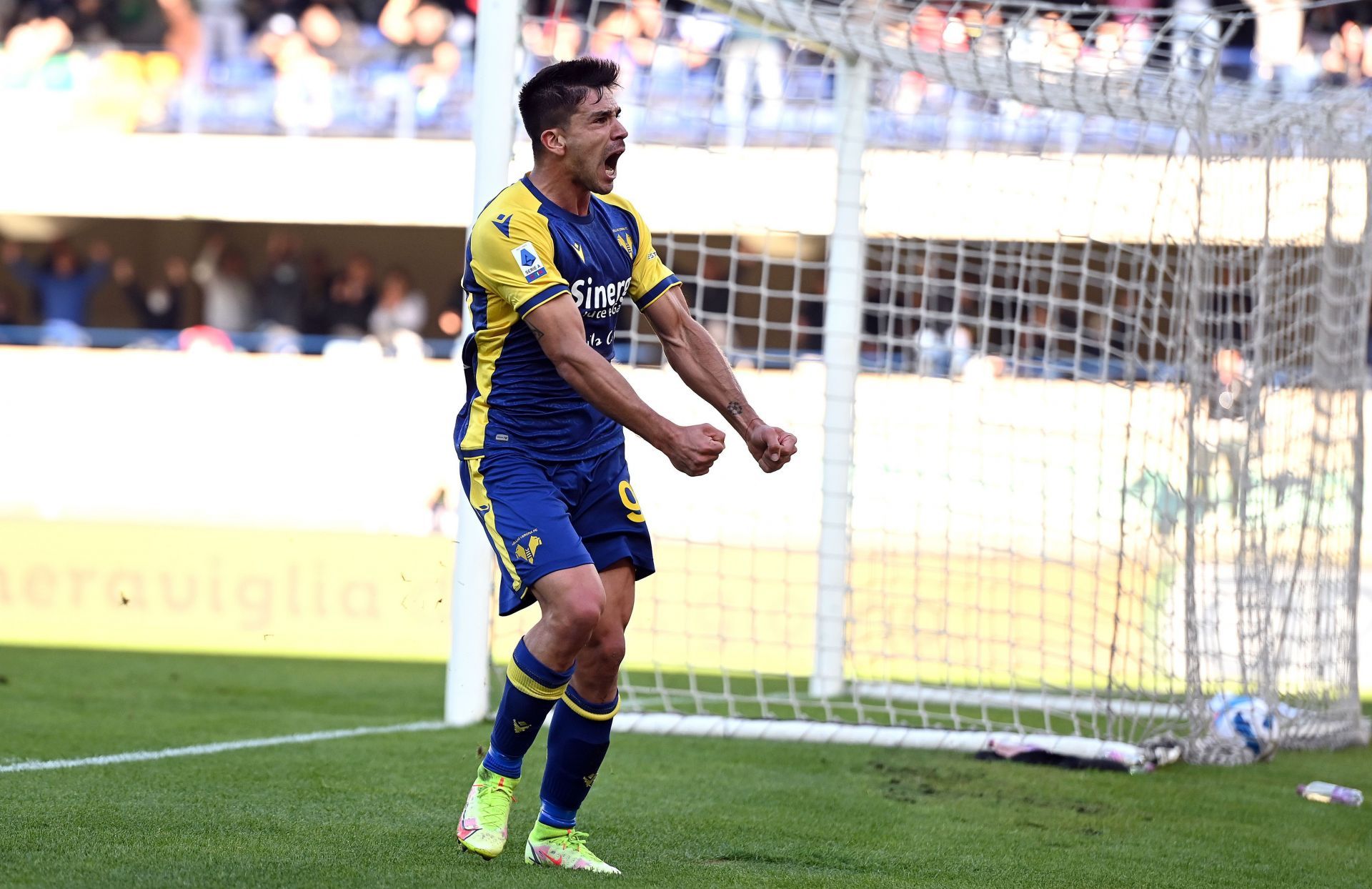 Hellas Verona FC v SS Lazio - Serie