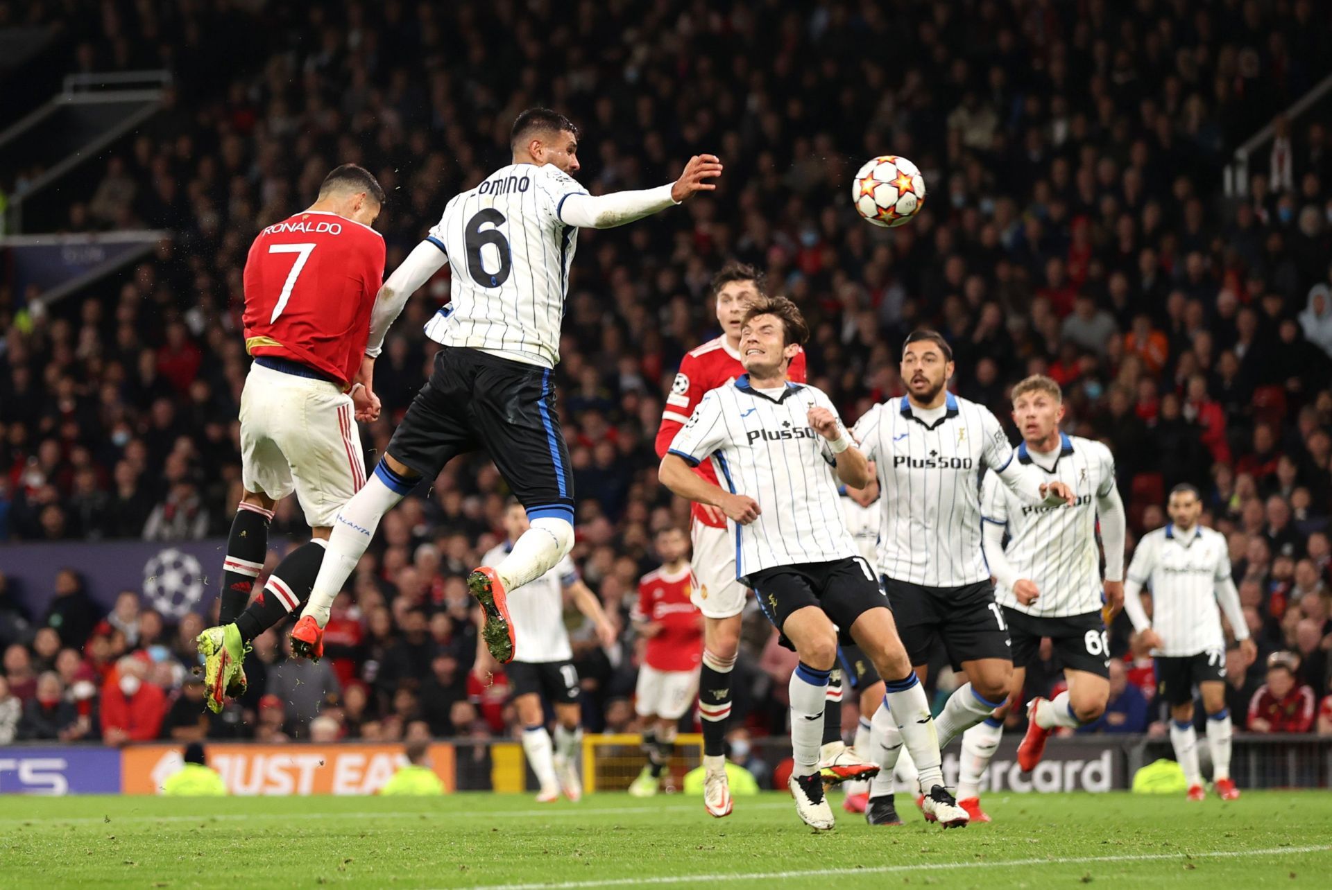 Manchester United v Atalanta: Group F - UEFA Champions League