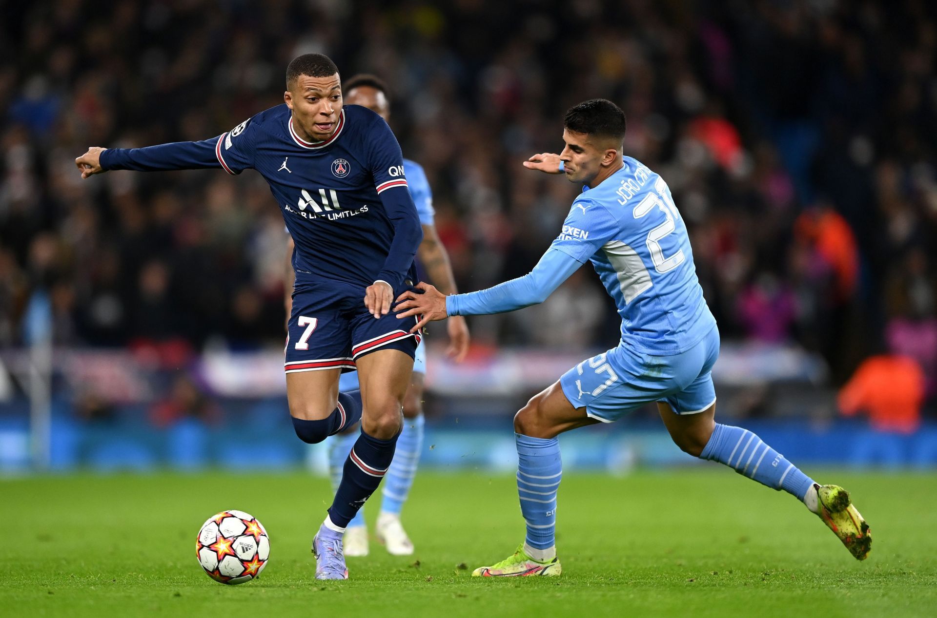 Manchester City v Paris Saint-Germain: Group A - UEFA Champions League