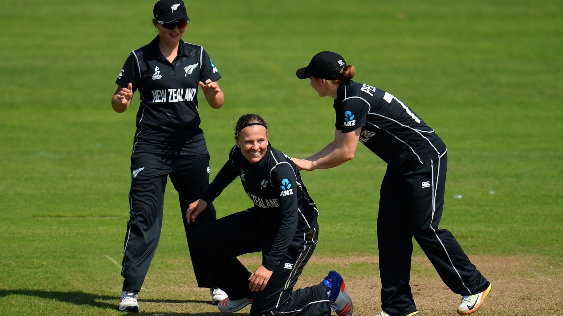 New Zealand lead West Indies 4-1 in the Women&#039;s ODI WC.