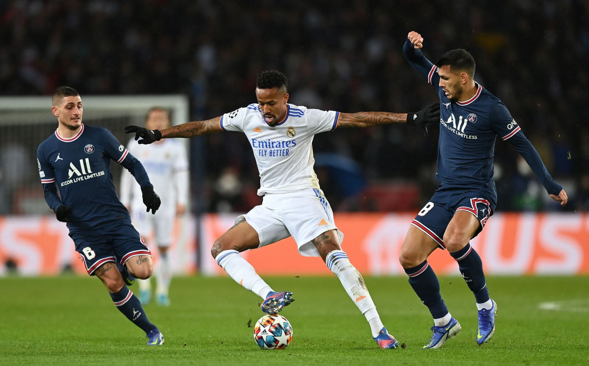 Paris Saint-Germain v Real Madrid: Round Of Sixteen Leg One - UEFA Champions League