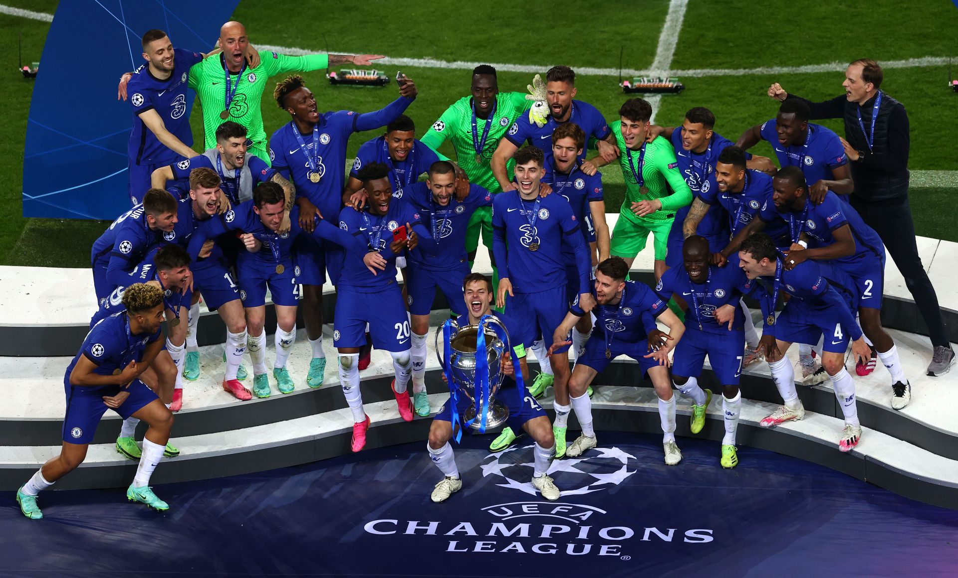 Chelsea's well-balanced midfield helped them win the 2021 Champions League.