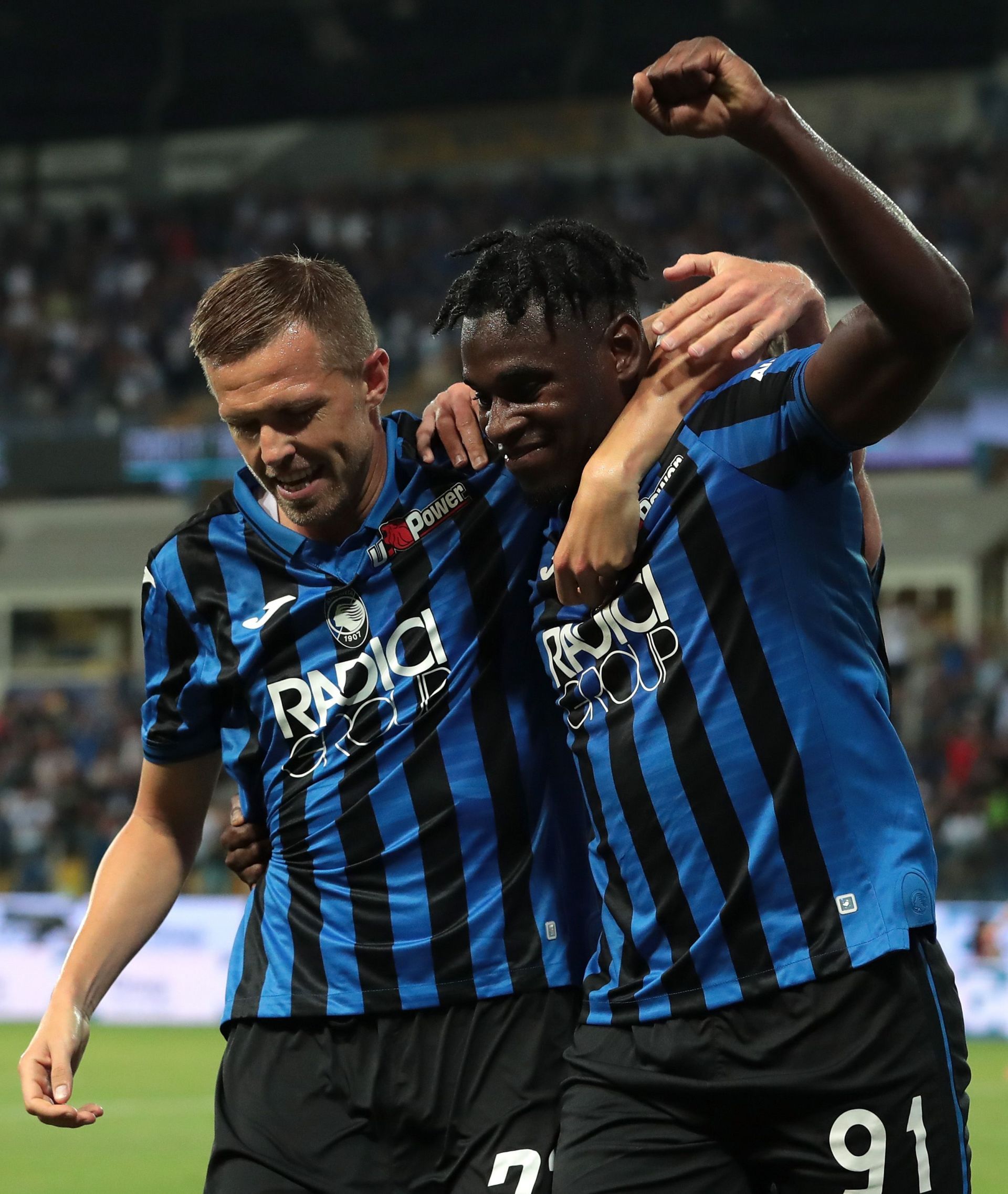 Ilicic and Zapata celebrating