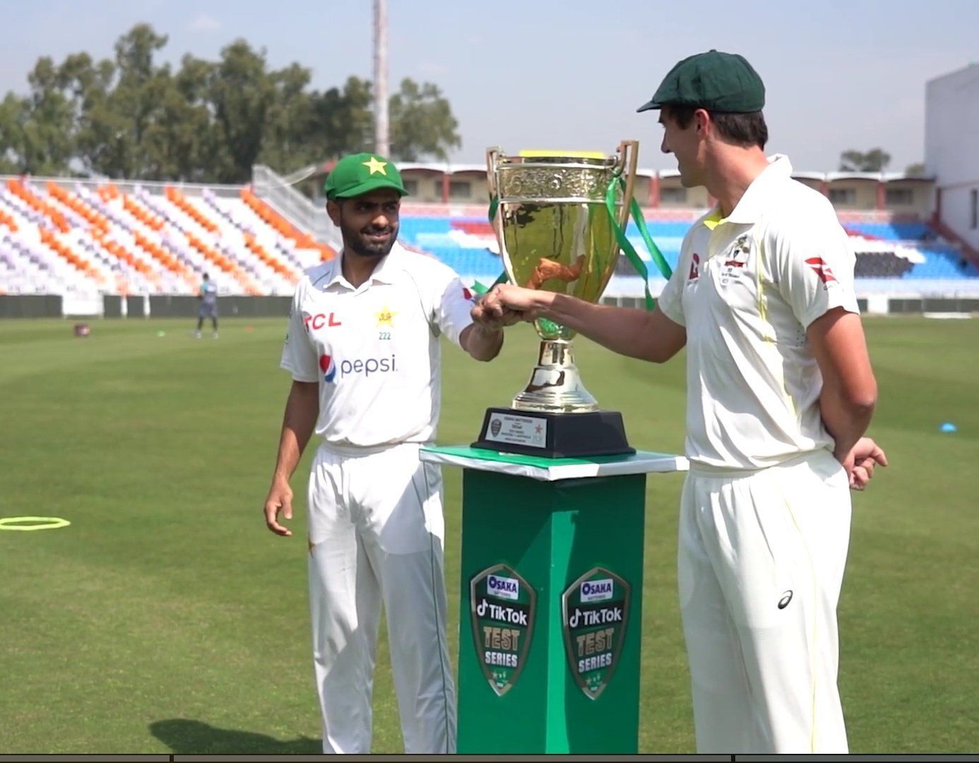 Babar Azam (L) and Pat Cummins. (Credits: Getty)