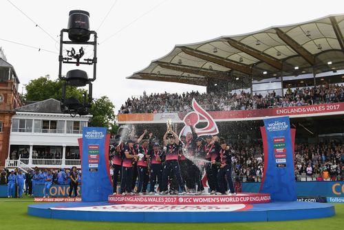  England captain Heather Knight lifts the trophy after winning the ICC Women's World Cup 2017 final between England and India at Lord's on July 23, 2017 in London (Getty Images)