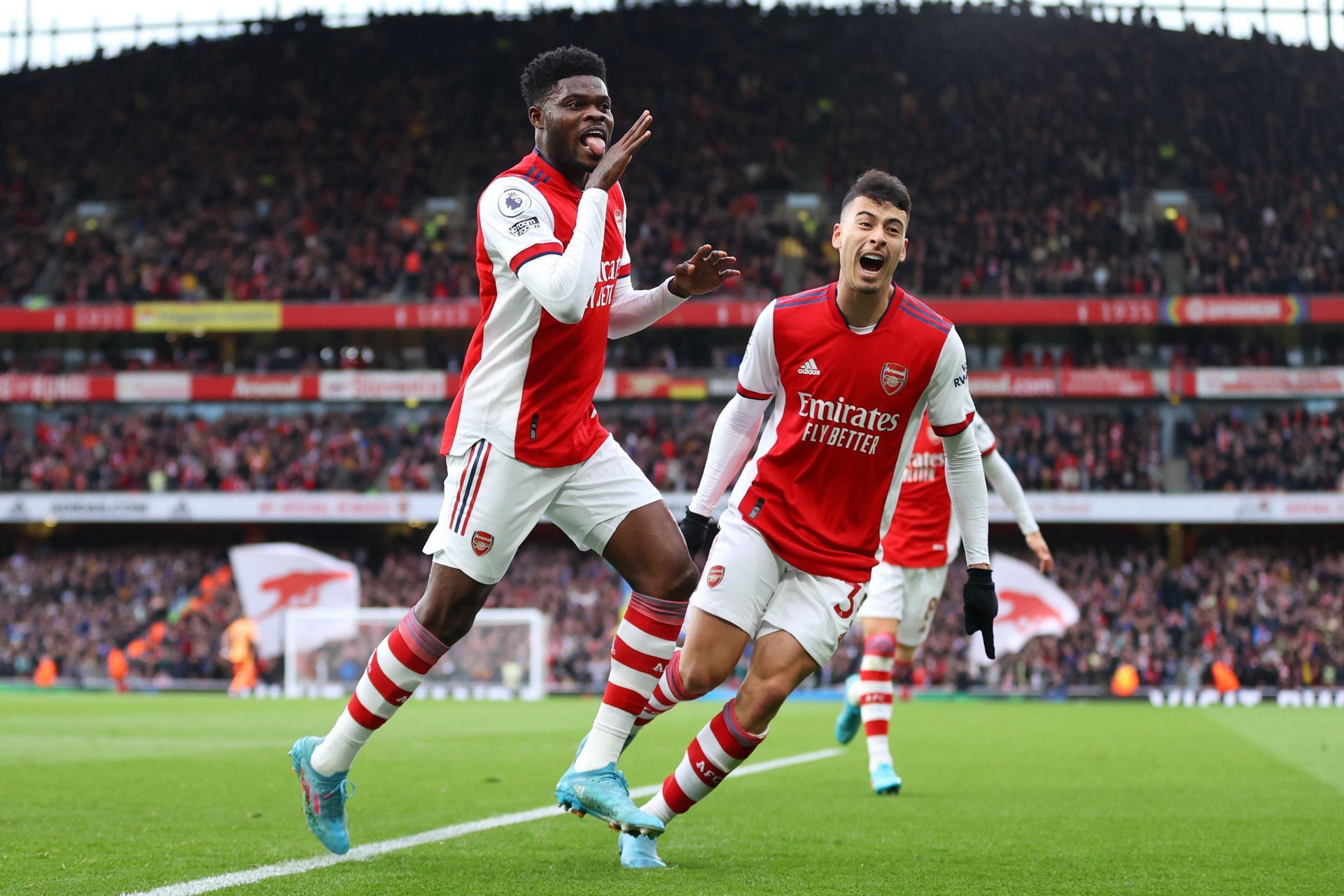 The Gunners recorded their fifth straight Premier League win after beating Leicester City.
