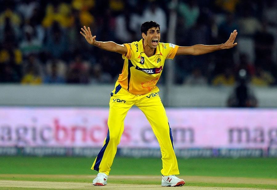 Ashish Nehra representing CSK. Pic: IPLT20.COM