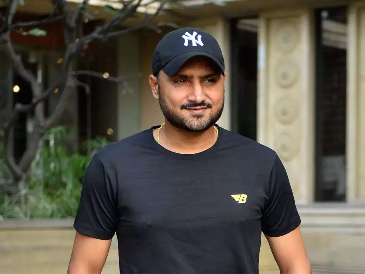 Harbhajan Singh is one among the elite guests of SK&#039;s Match Ki Baat