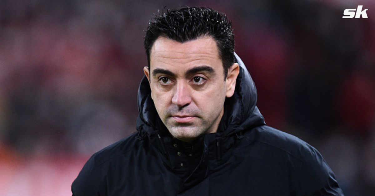 Xavi Hernandez urges Barcelona to hand new deal to contract rebel