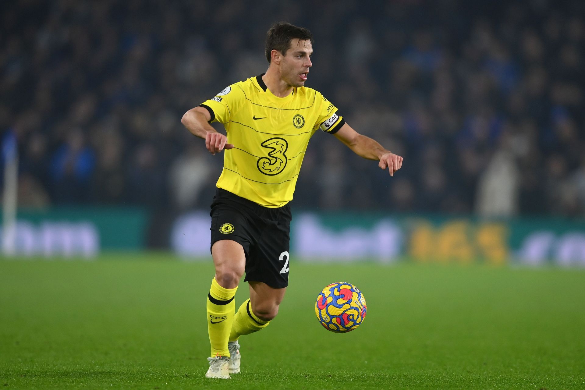 Cesar Azpilicueta could depart London on a free transfer this summer