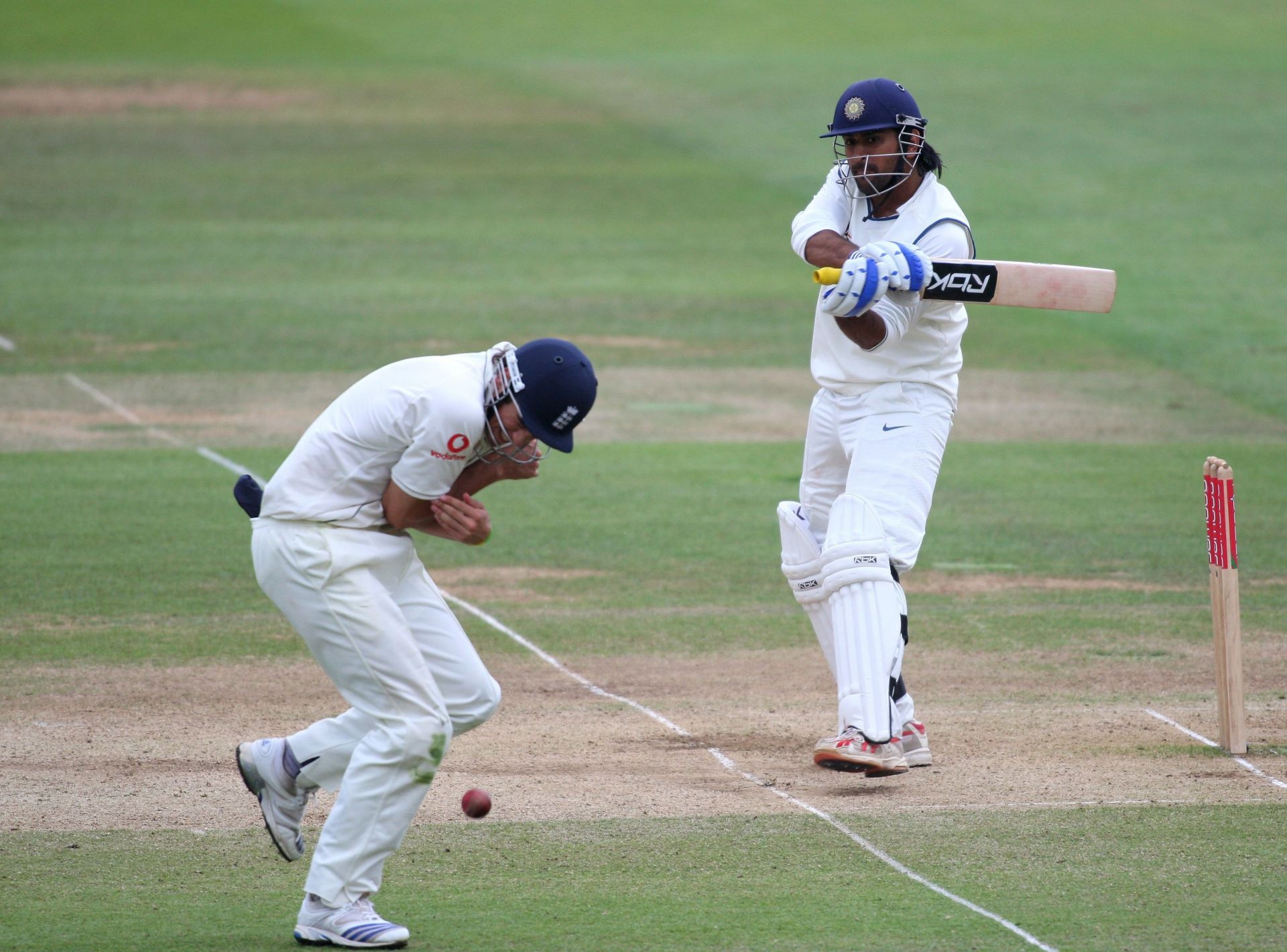 MS Dhoni played a match-saving innings for India in the Lord's Test of 2007