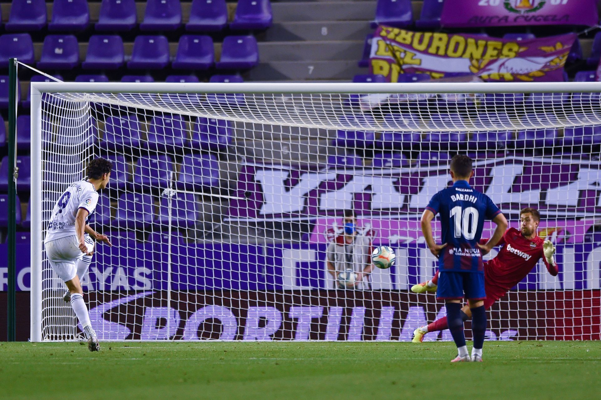 Real Valladolid CF v Levante UD - La Liga