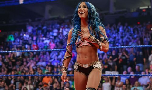 Sasha Banks is a 6-time Women's Champion in WWE