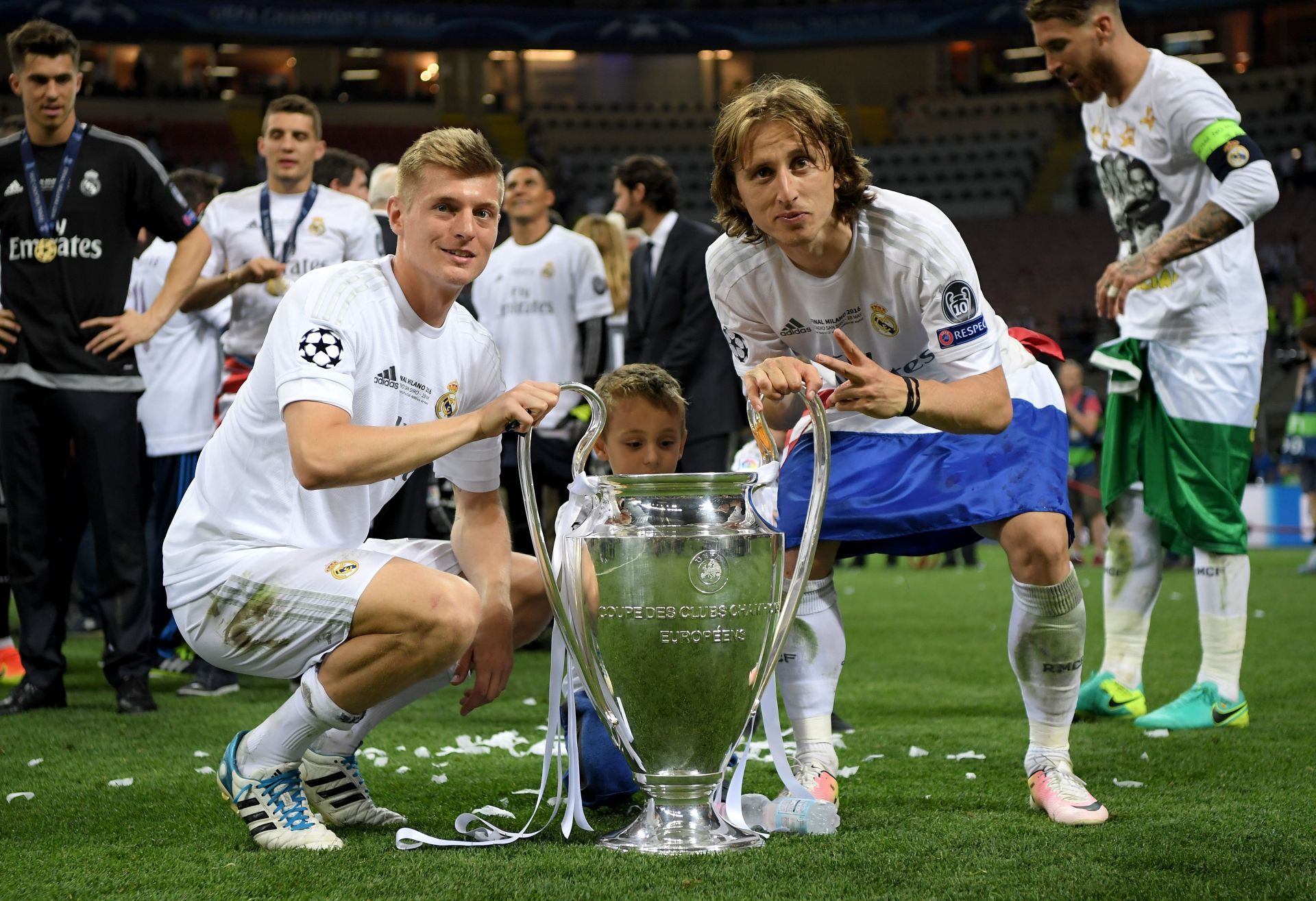 Real Madrid boast arguably the best midfield duo in the world, Kroos (L) and Modric (R).