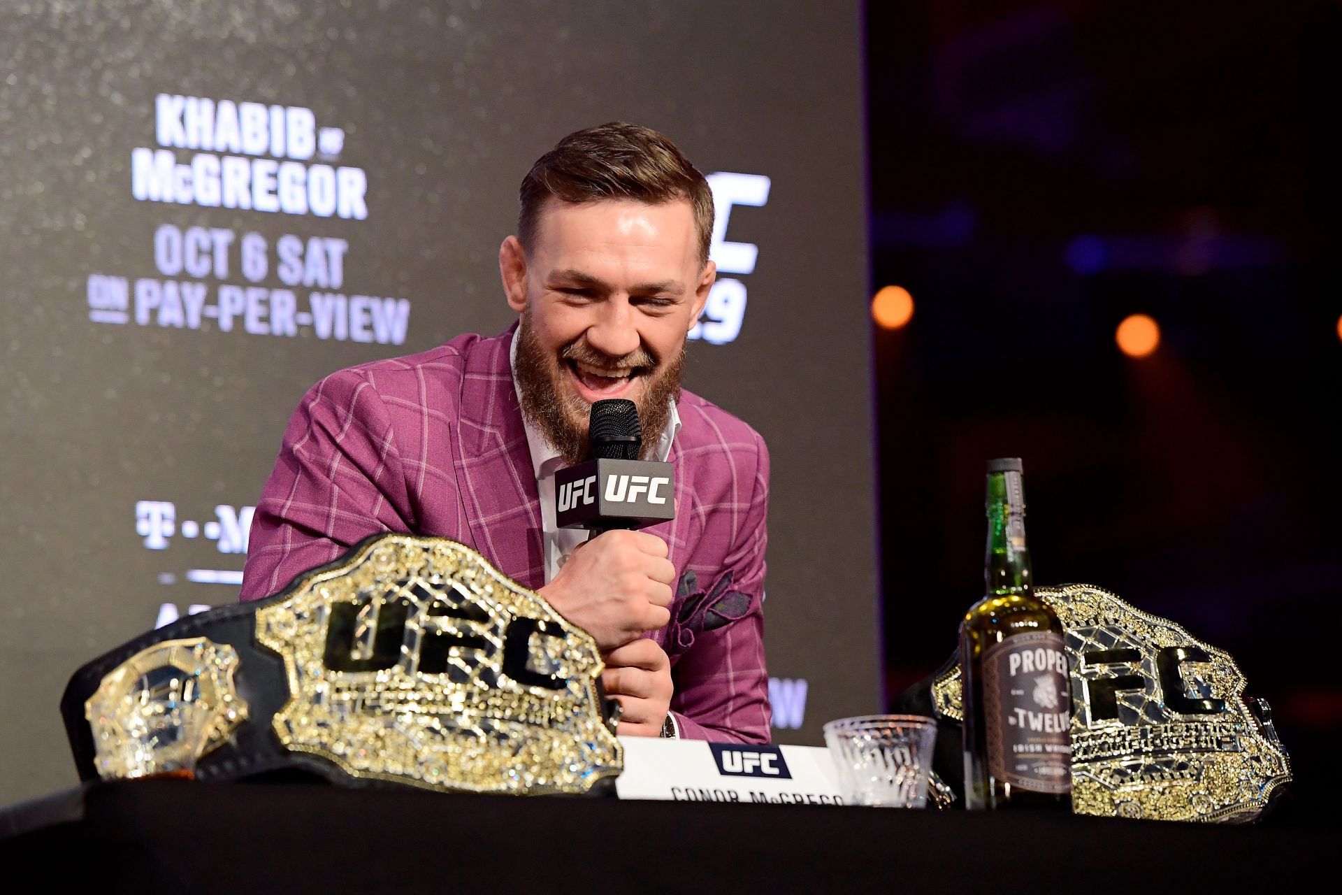 UFC sensation Conor McGregor sesnationaly revealed his interest in buying Chelsea