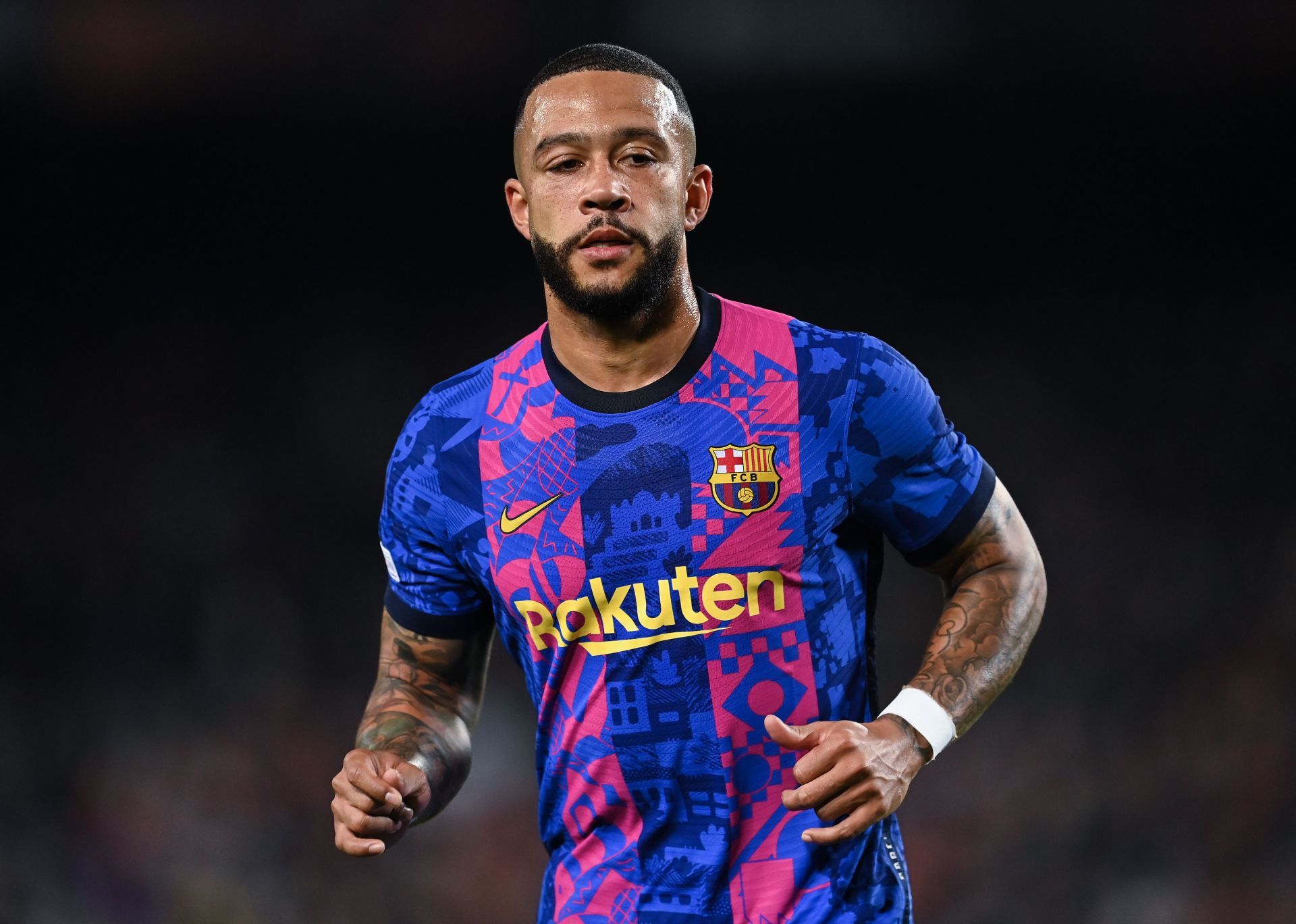 Depay needs to rediscover his form