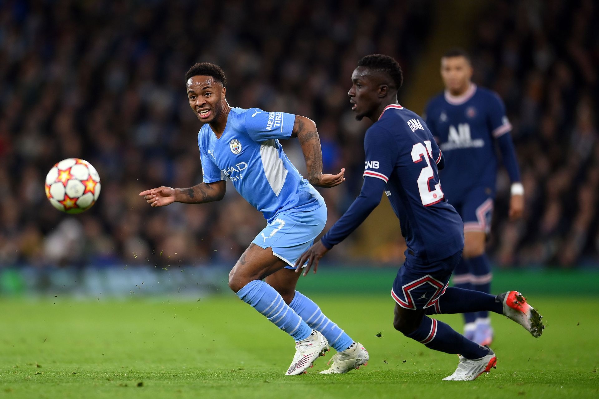 Manchester City v Paris Saint-Germain: Group A - UEFA Champions League