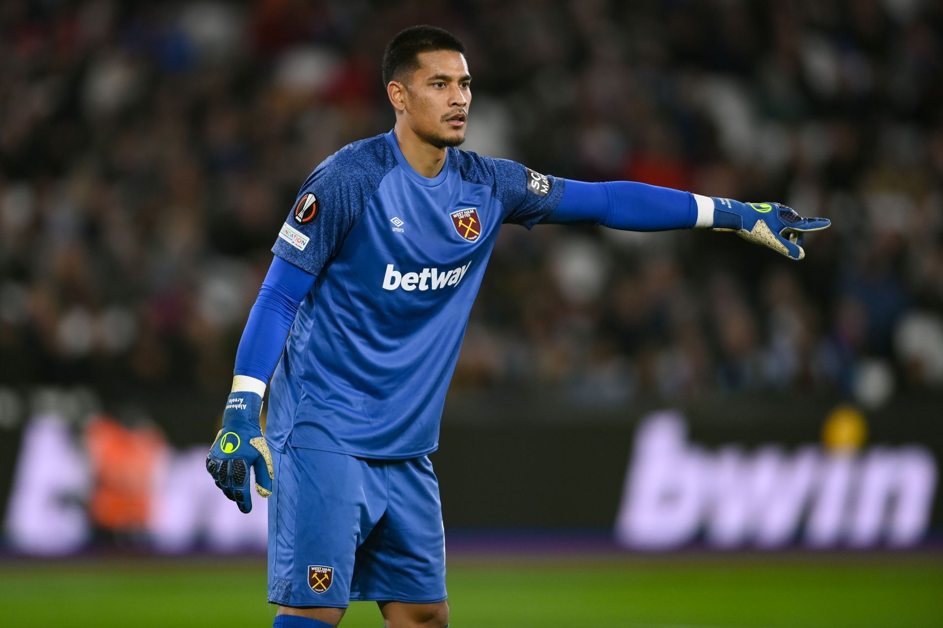 West Ham should look to make Areola's stay permanent