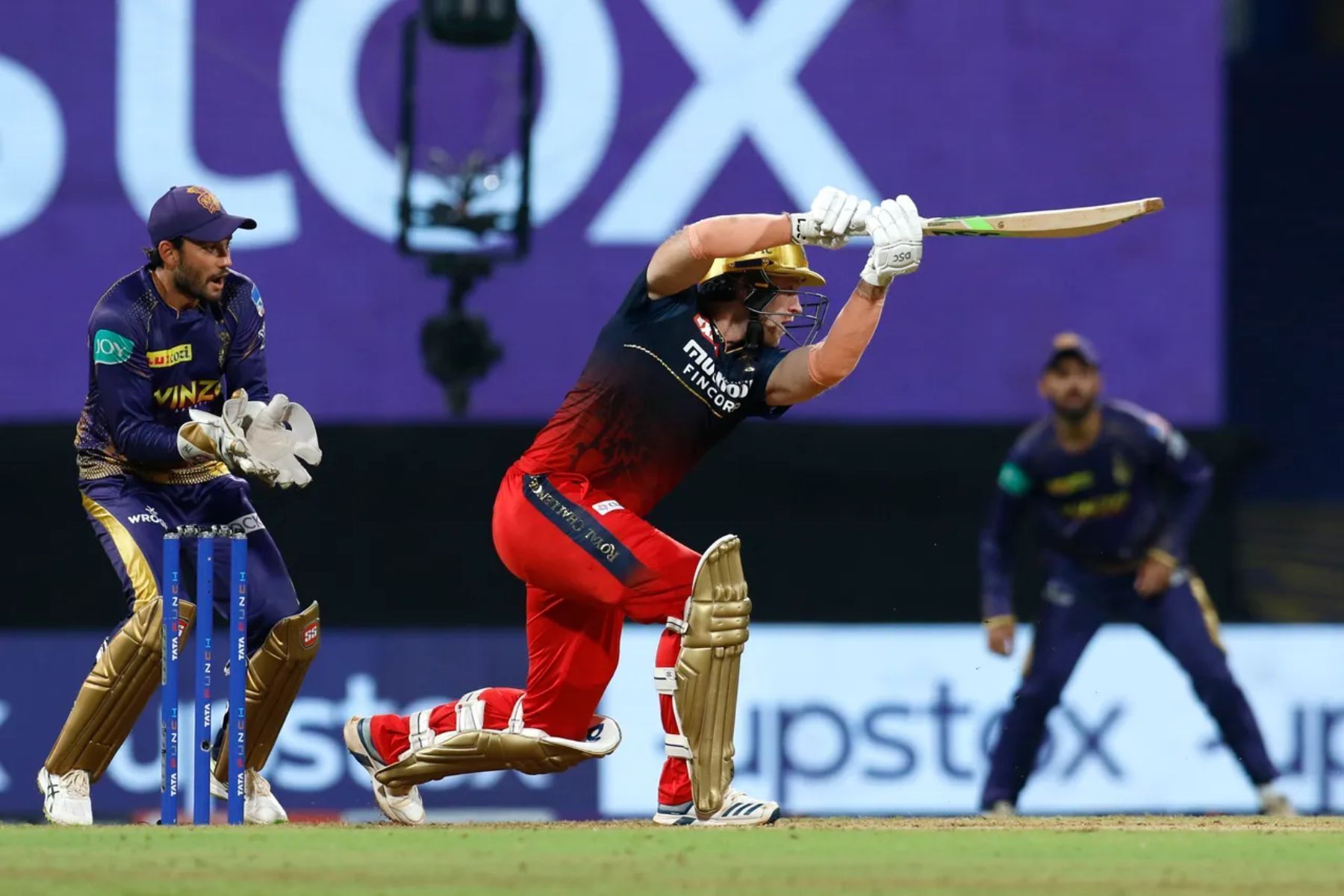 Royal Challengers Bangalore edged out Kolkata Knight Riders in a low-scoring game. Pic: IPLT20.COM