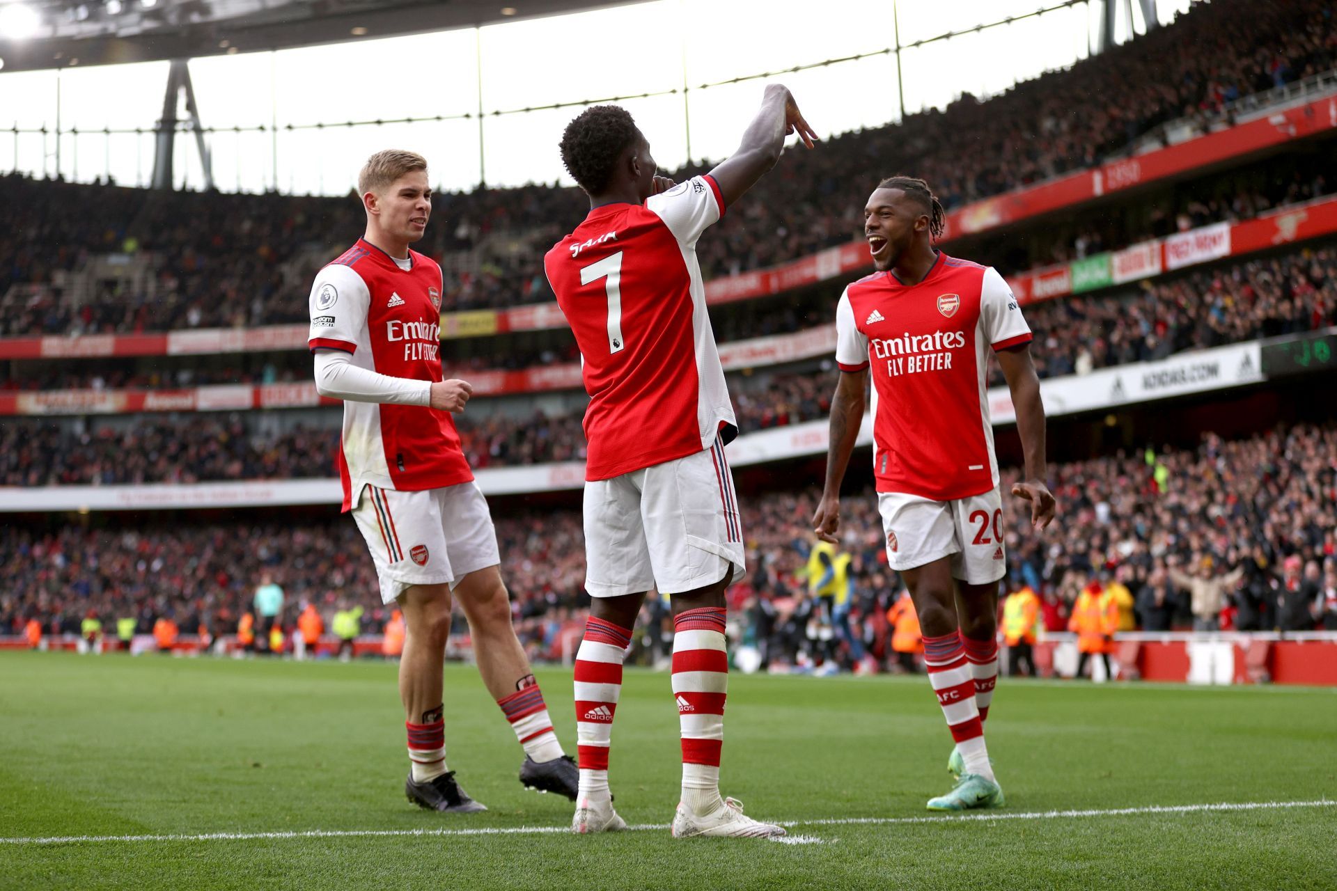 Emile Smith Rowe and Bukayo Saka (#7) feature in a young and exciting Arsenal team.