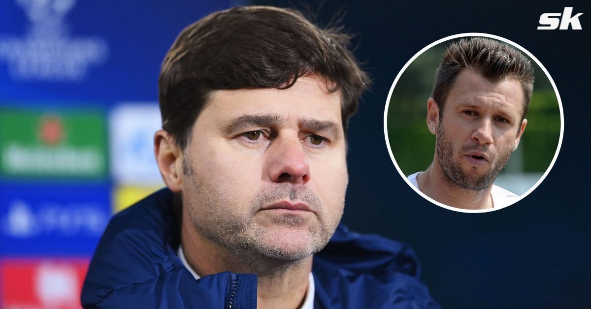 Paris Saint-Germain manager Mauricio Pochettino met Antonio Cassano after match against St. Etienne